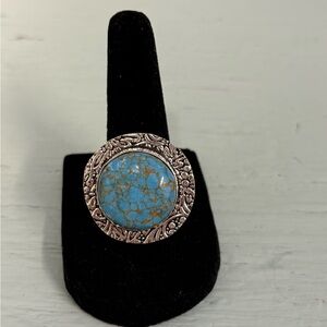 Beautiful Ring 💍- size 7